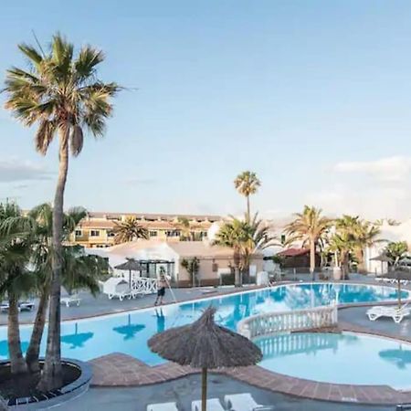 Lovely Apartment Near The Beach With Pool & Wifi Caleta De Fuste Eksteriør billede