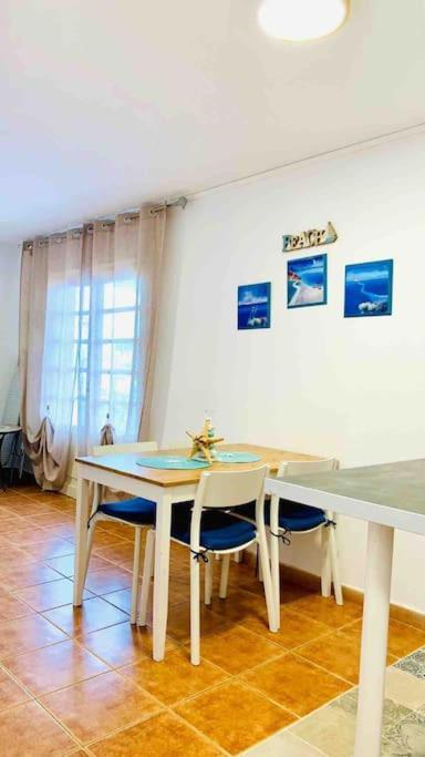 Lovely Apartment Near The Beach With Pool & Wifi Caleta De Fuste Eksteriør billede